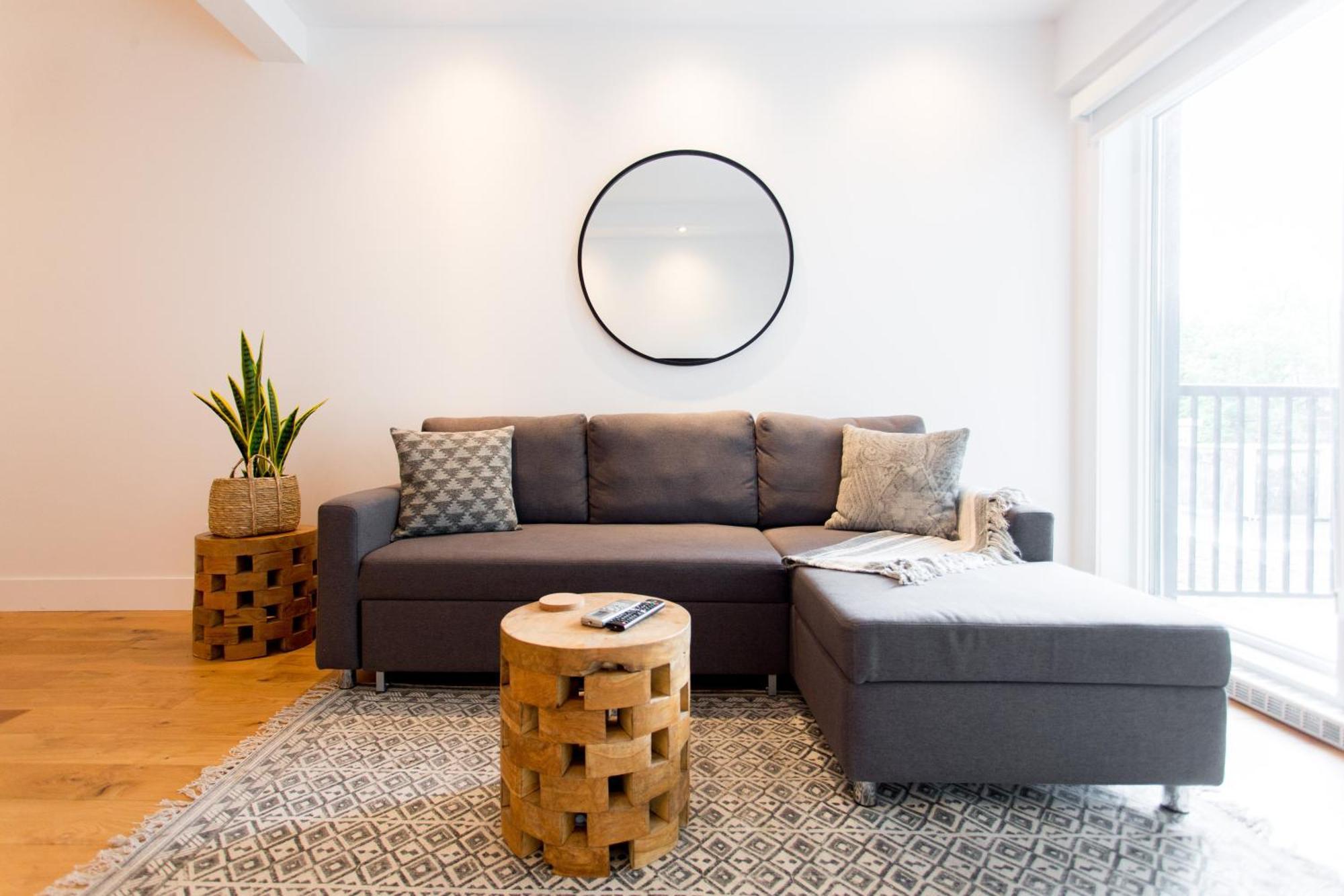 Hip, Stylish Apartment In Little Italy By Den Stays A Montreal Pokój zdjęcie